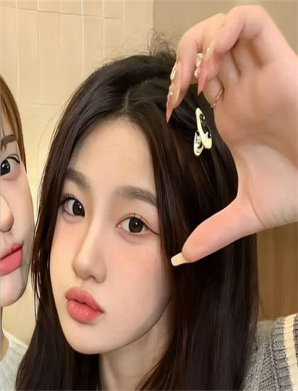 青春片观影指南：《急诊室故事第1季》的文化内涵与社会意义 ——深入探索青春片的艺术世界